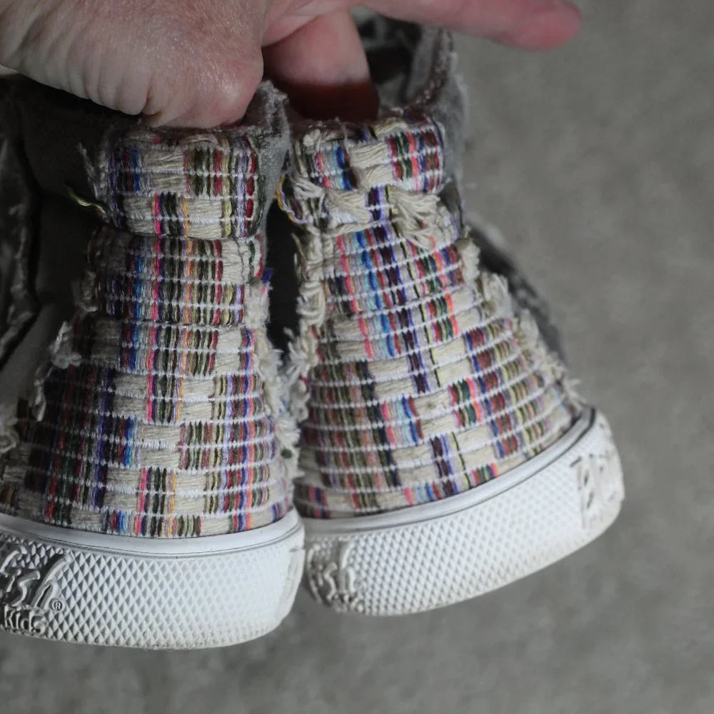 Blowfish Size 6 Grey Canvas Lace Up and Zipper Sneakers